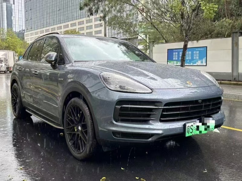 深圳19年保時捷卡宴2