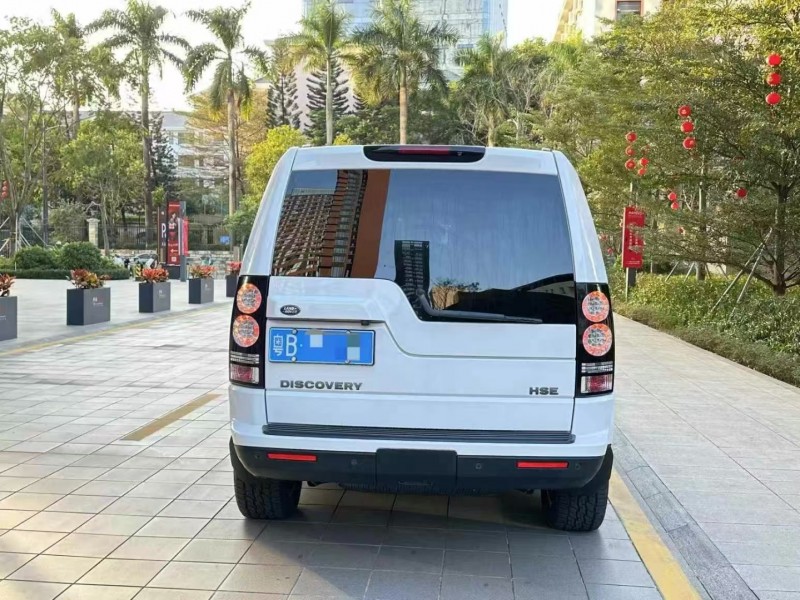 深圳15年路虎發現9