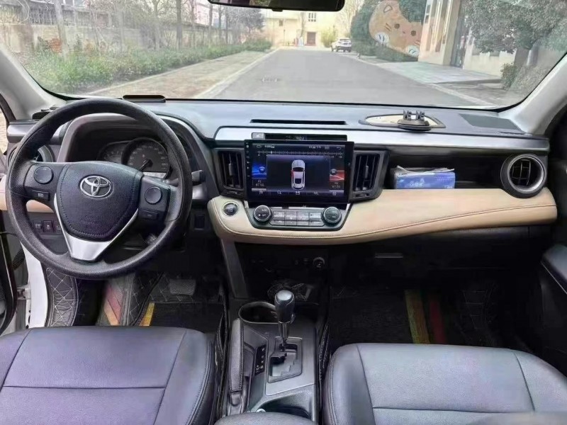 濱州17年豐田RAV44