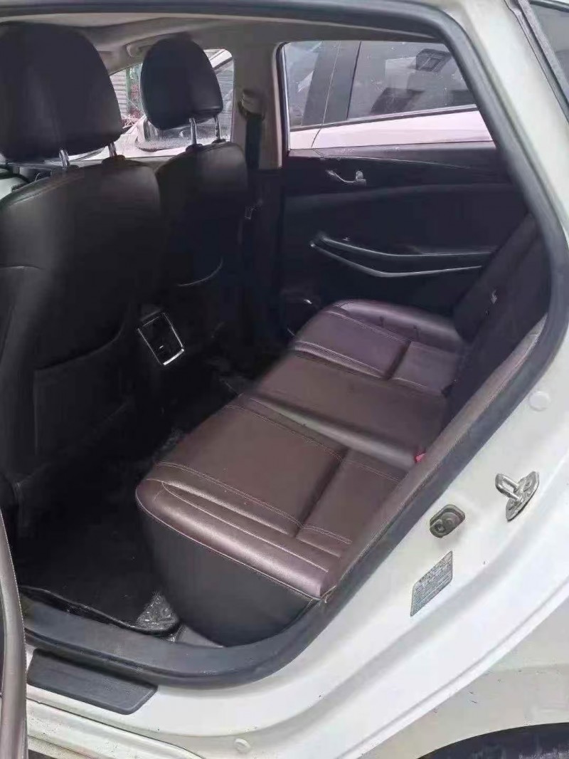 六盤水19年長安汽車睿騁6