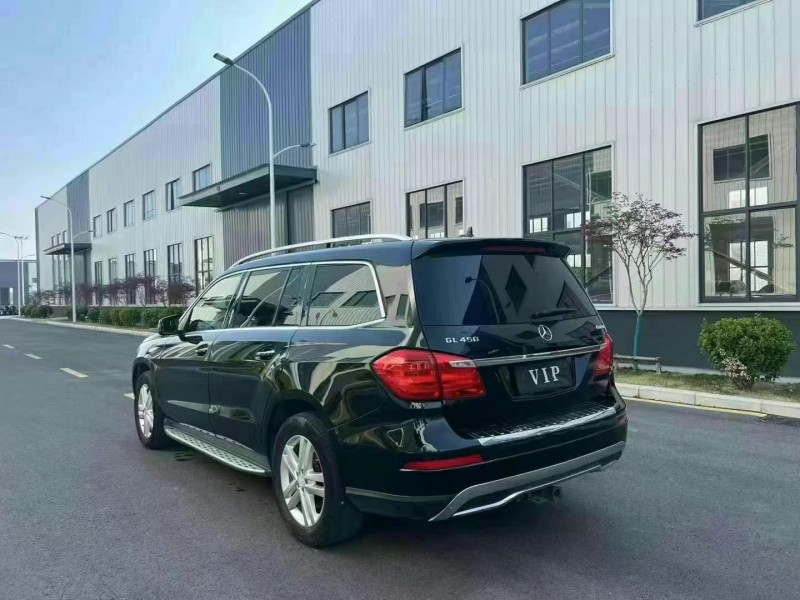 徐州16年奔驰GL8