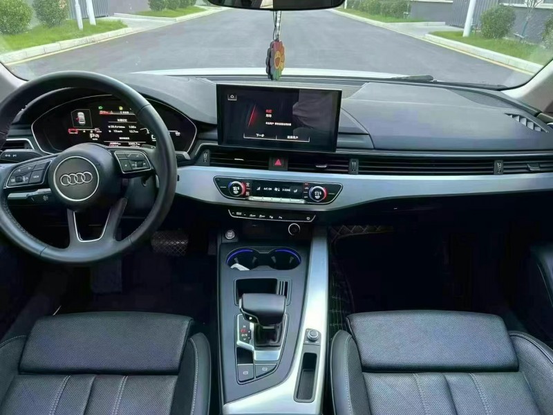 徐州21年奥迪A4L4