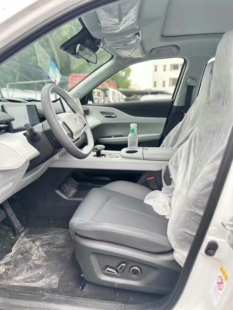 廣州25年長安汽車UNI4