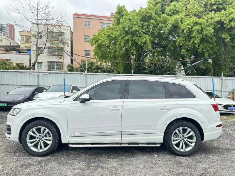 广州16年奥迪Q73