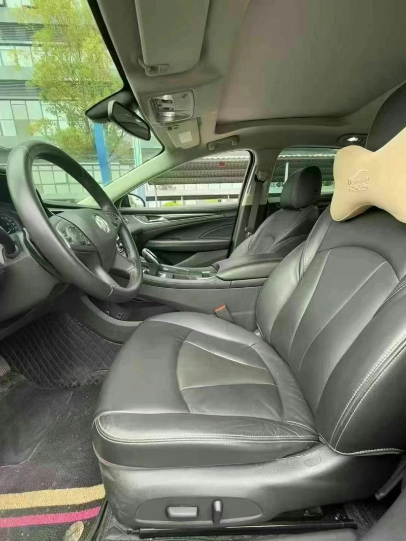 东莞21年别克君越6