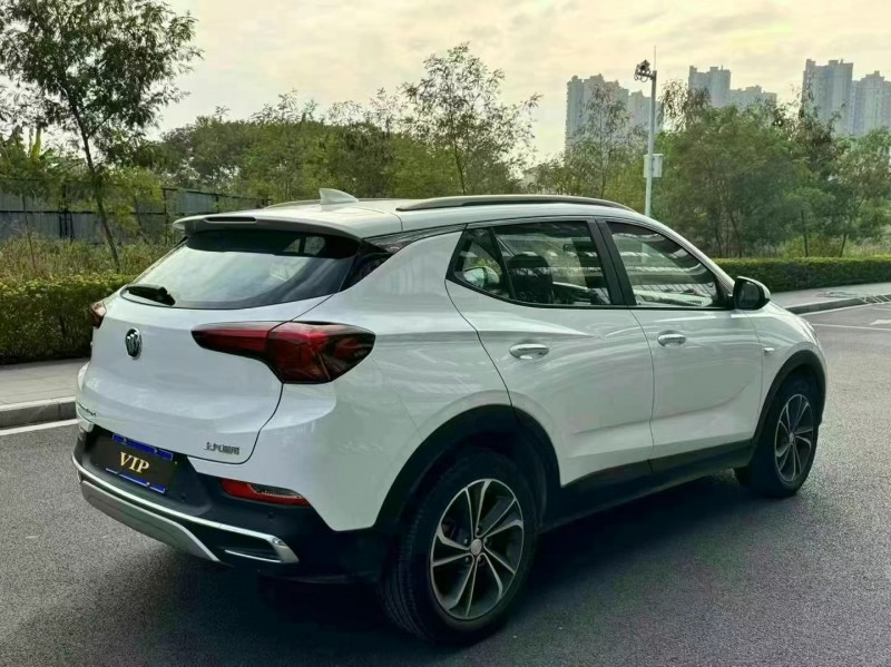 东莞23年别克昂科拉7