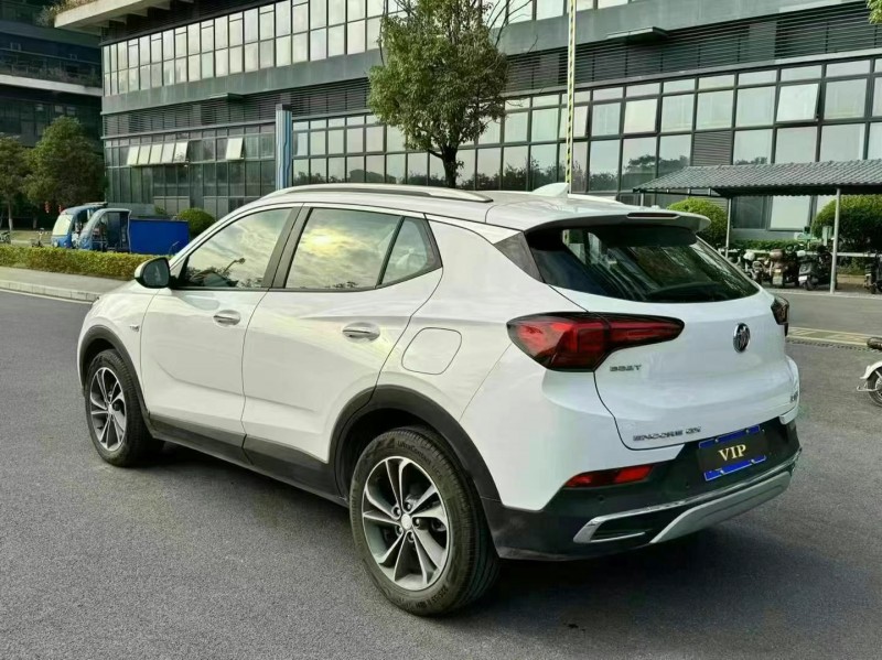 东莞23年别克昂科拉8