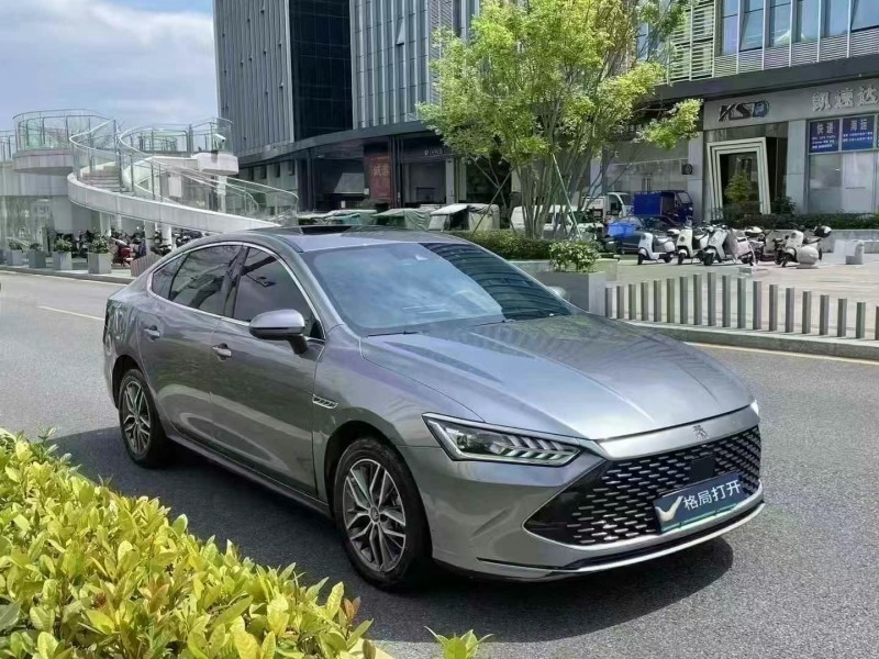 深圳23年比亞迪秦2