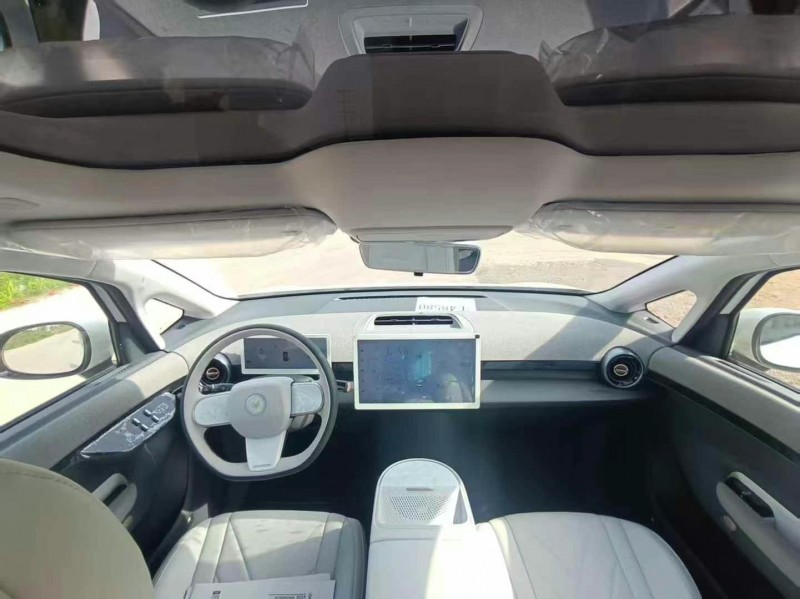 長沙25年極狐汽車考拉5