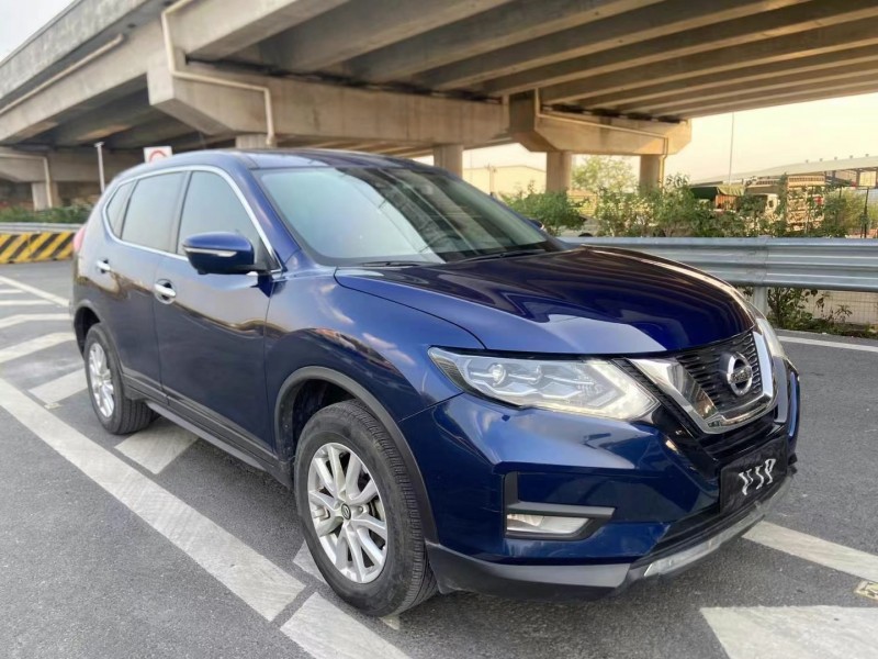 廣州20年日產奇駿4