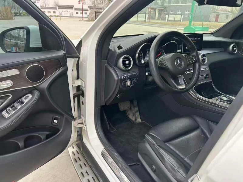 徐州17年奔驰GLC4