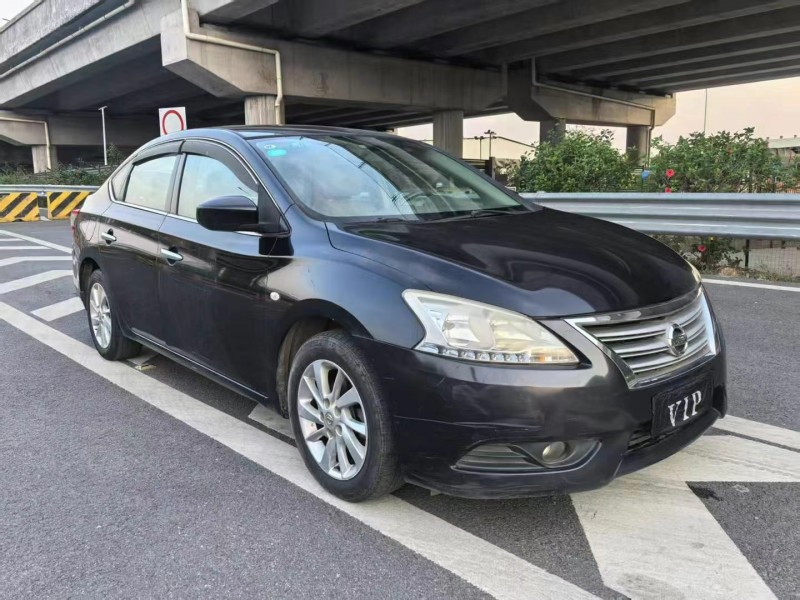 廣州13年日產軒逸3