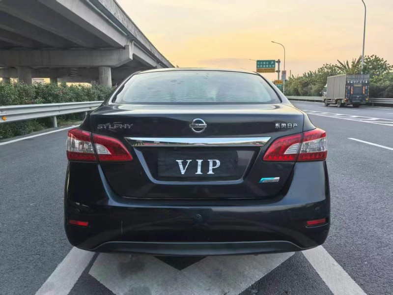 廣州13年日產軒逸5