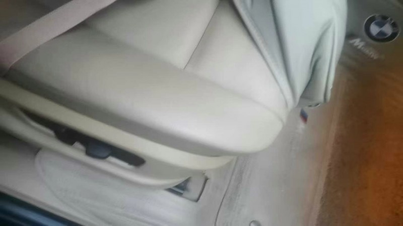 广州12年宝马X58