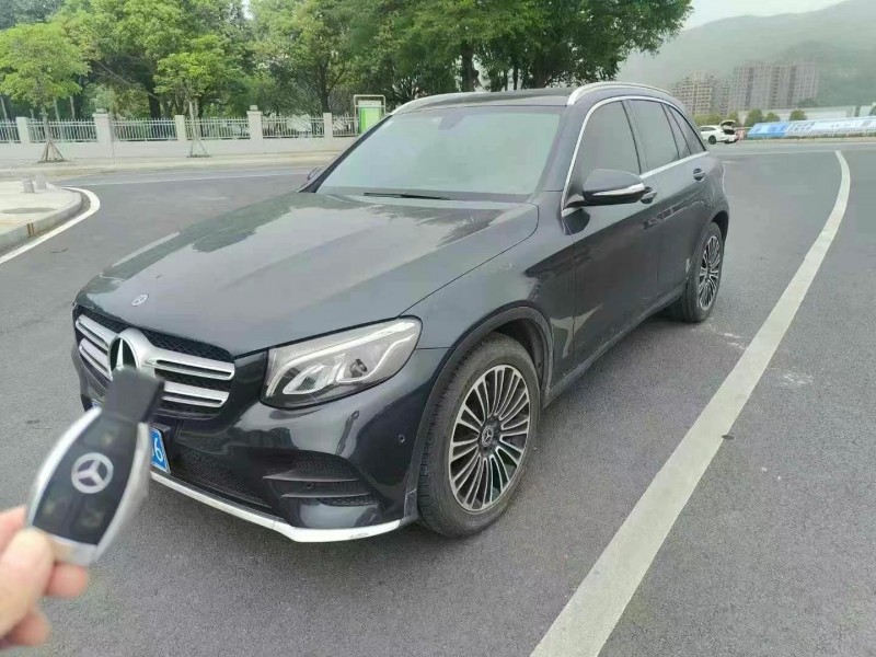 广州18年奔驰GLC3