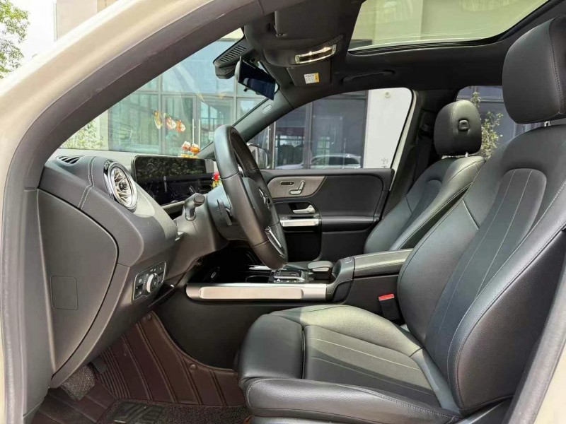 广州21年奔驰GLB4