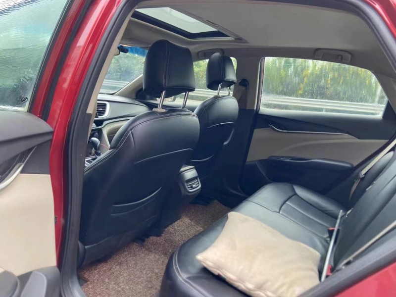 广州16年别克英朗8