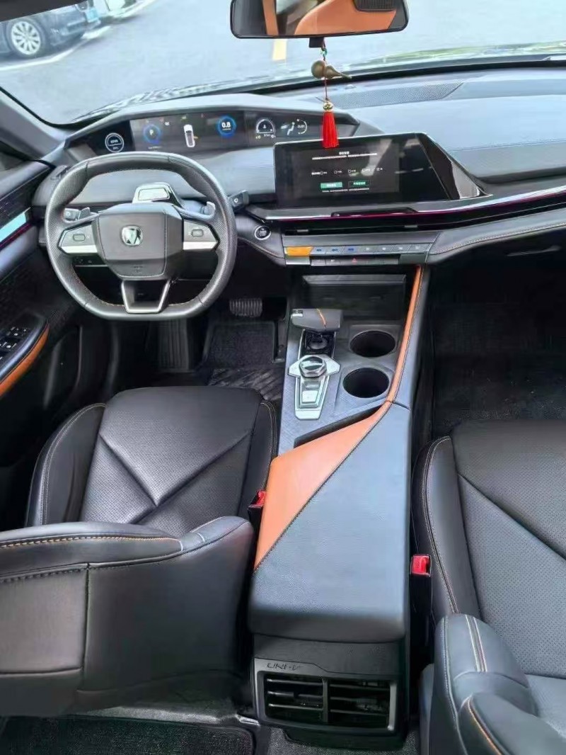 菏澤23年長安汽車UNI6