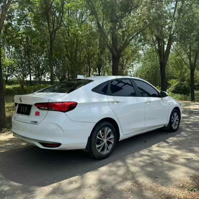 枣庄23年别克威朗7