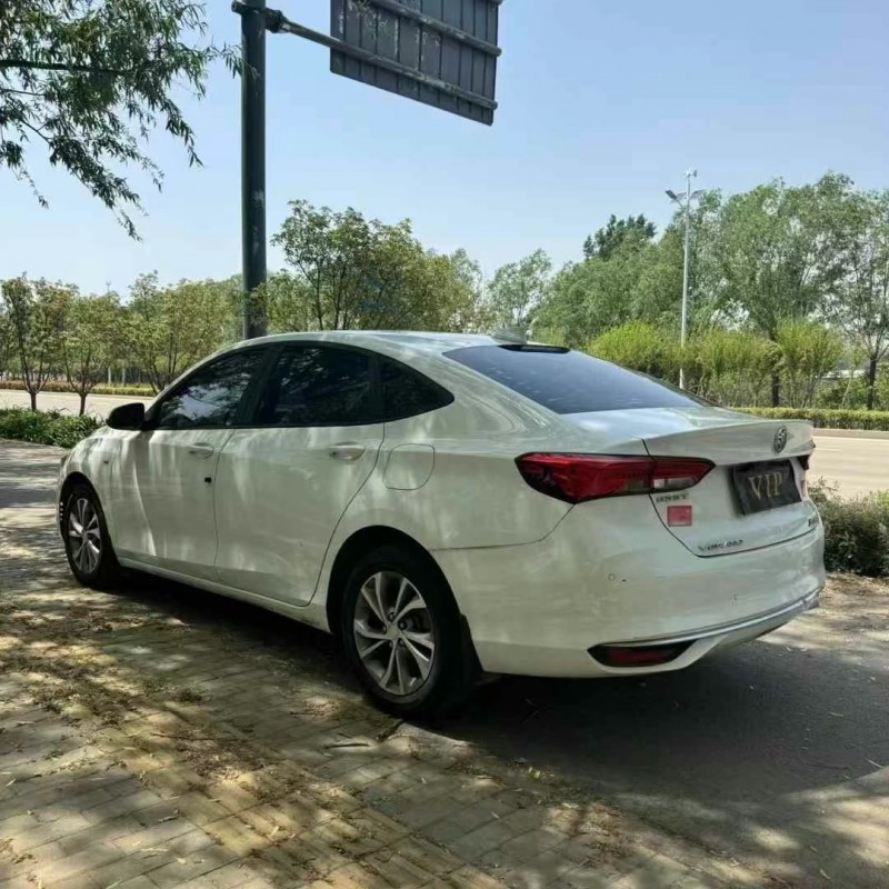 枣庄23年别克威朗9