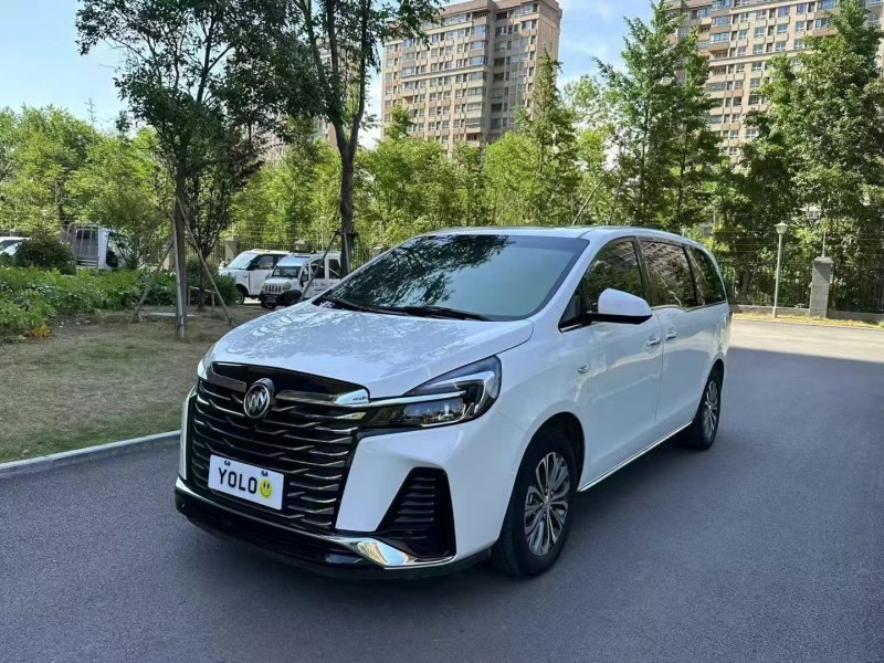 徐州23年别克GL82