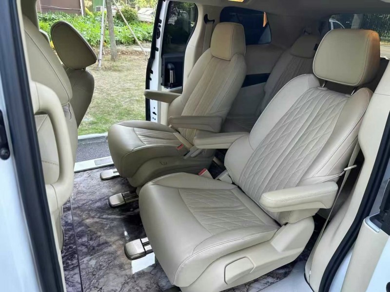 徐州23年别克GL84