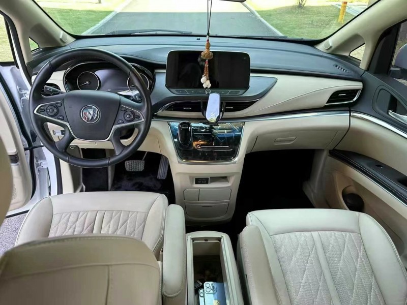 徐州23年别克GL87