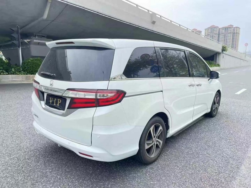 广州15年本田奥德赛8