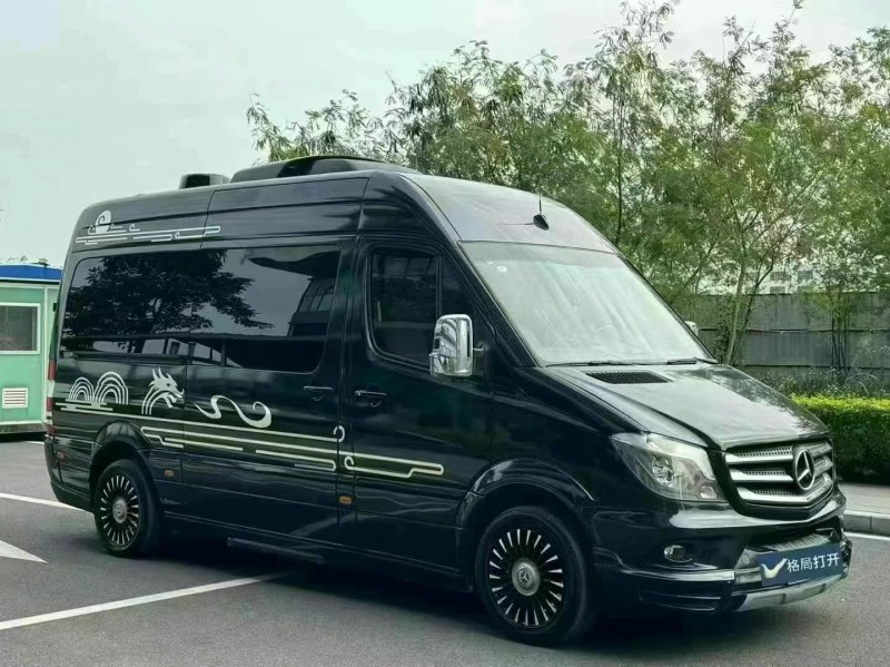 东莞16年奔驰斯宾特3