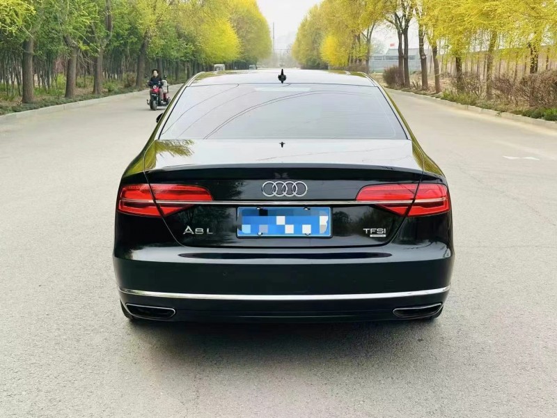 濰坊16年奧迪A8L9