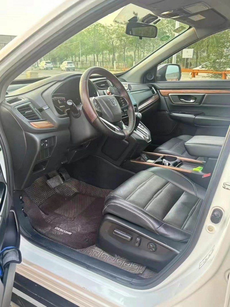 蘭州17年本田CRV4