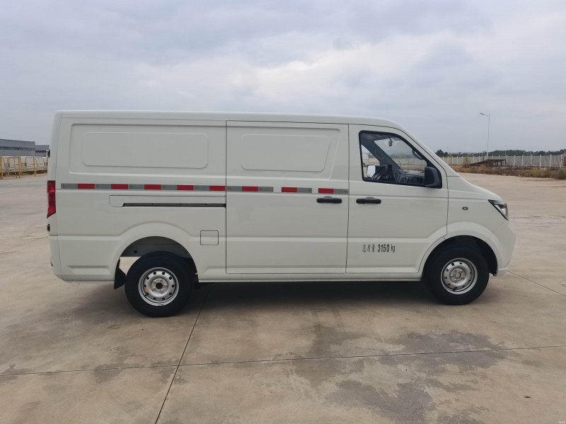 鹽城24年凱馬汽車銳航5