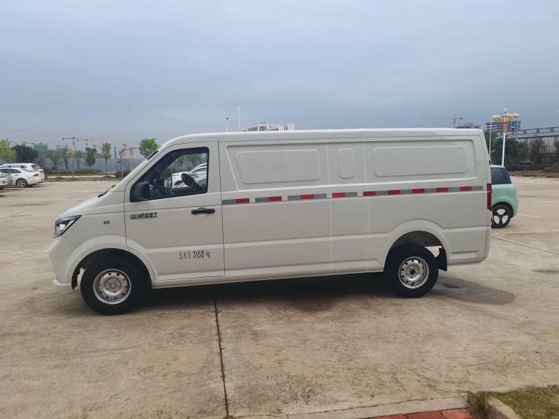 鹽城24年凱馬汽車銳航6