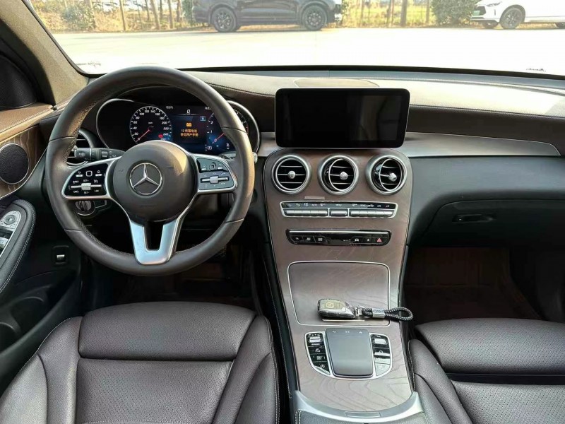 徐州19年奔驰GLC4