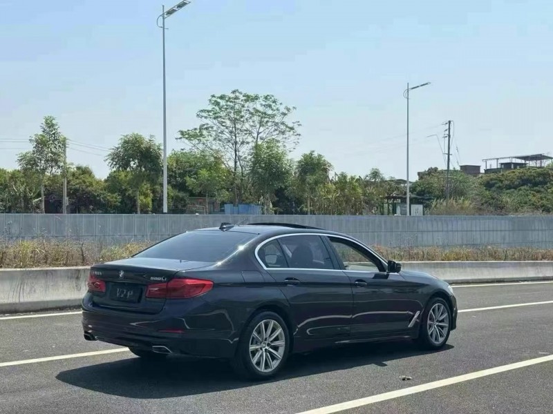 徐州17年宝马5系7