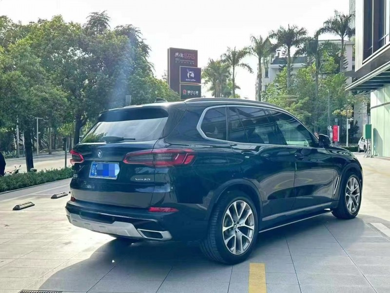 广州20年宝马X57