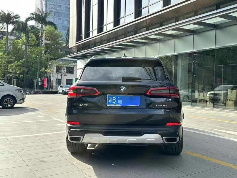 广州20年宝马X59