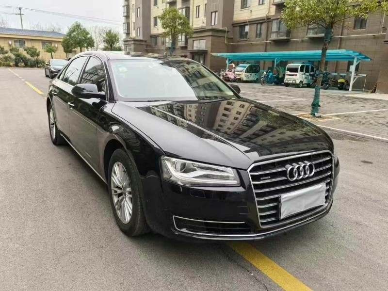 徐州15年奥迪A8L4