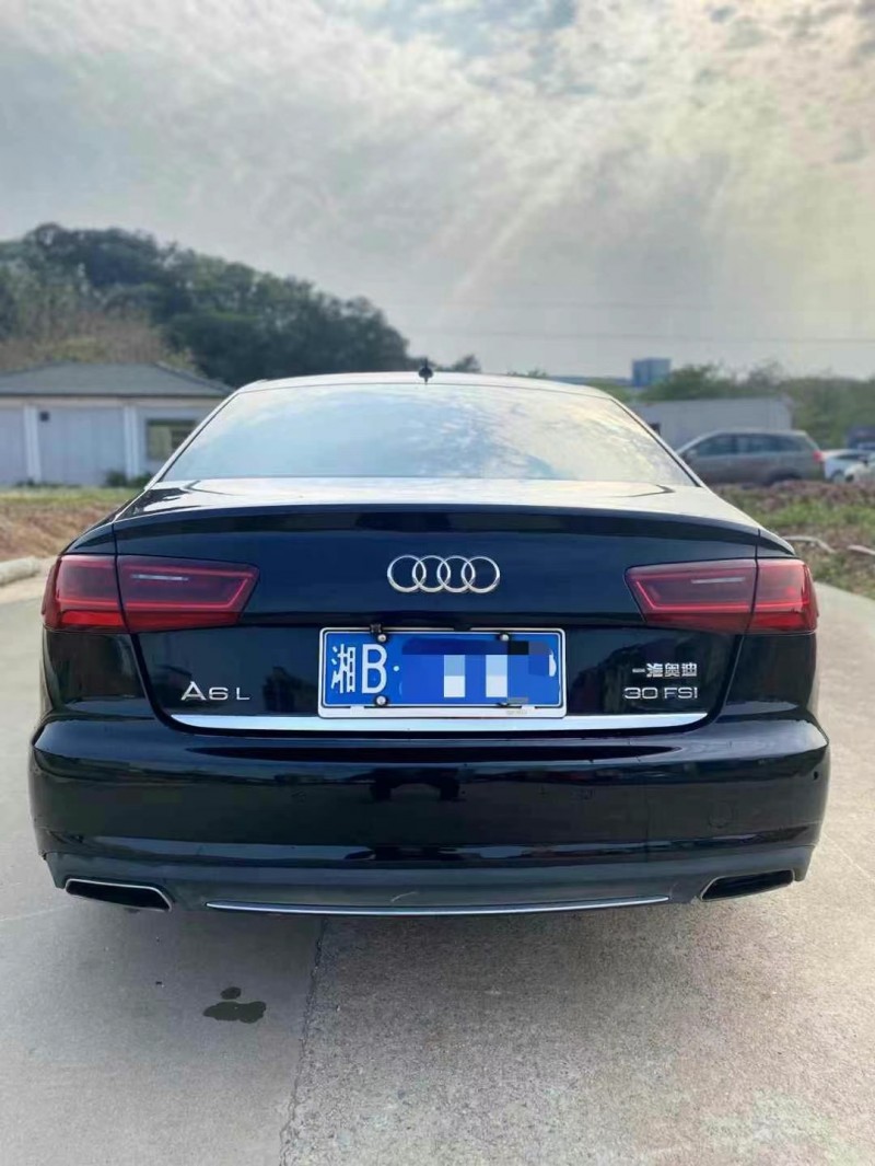 广州16年奥迪A6L9