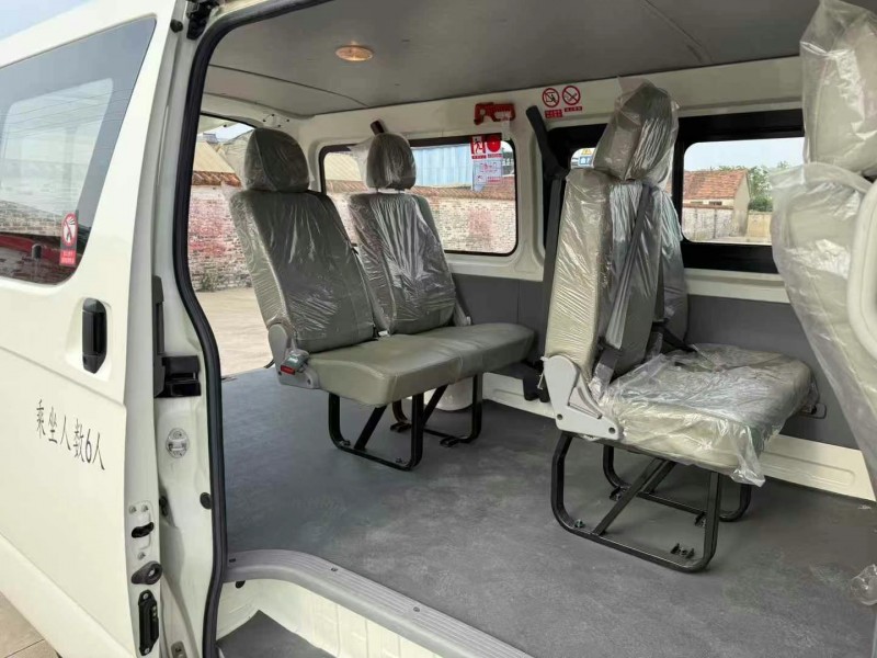 徐州22年金龙凯锐5