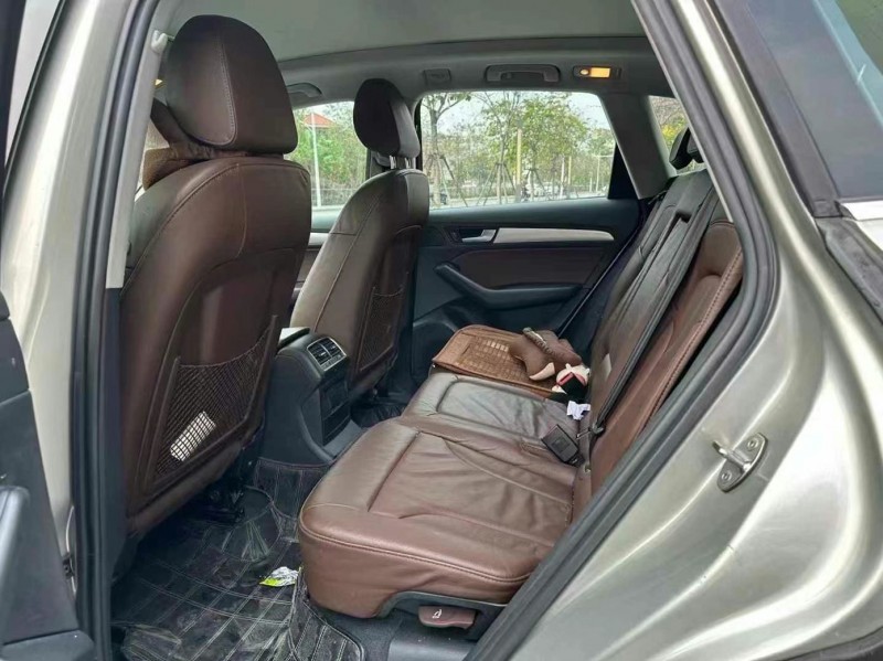 东莞15年奥迪Q57