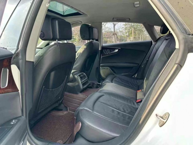 东莞13年奥迪A7L8