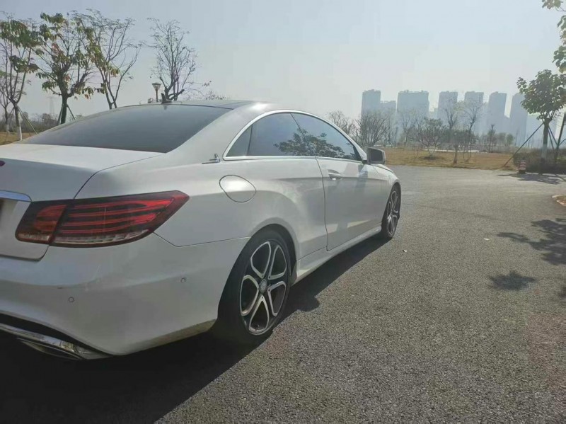 东莞15年奔驰E4