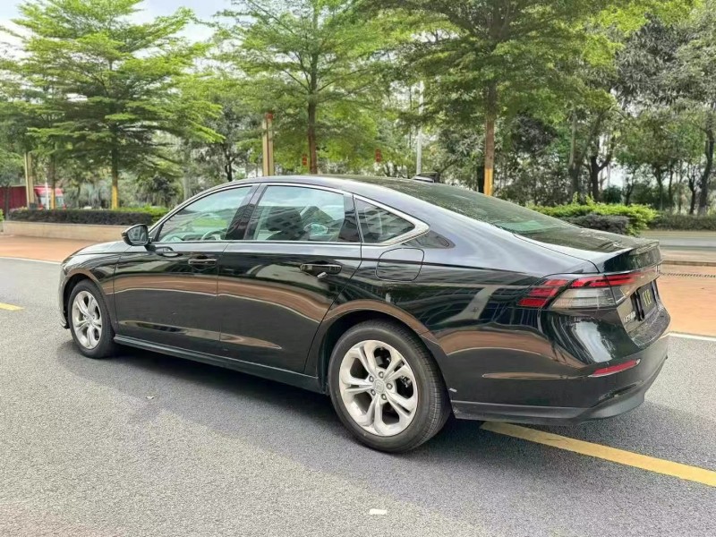 东莞24年本田雅阁8