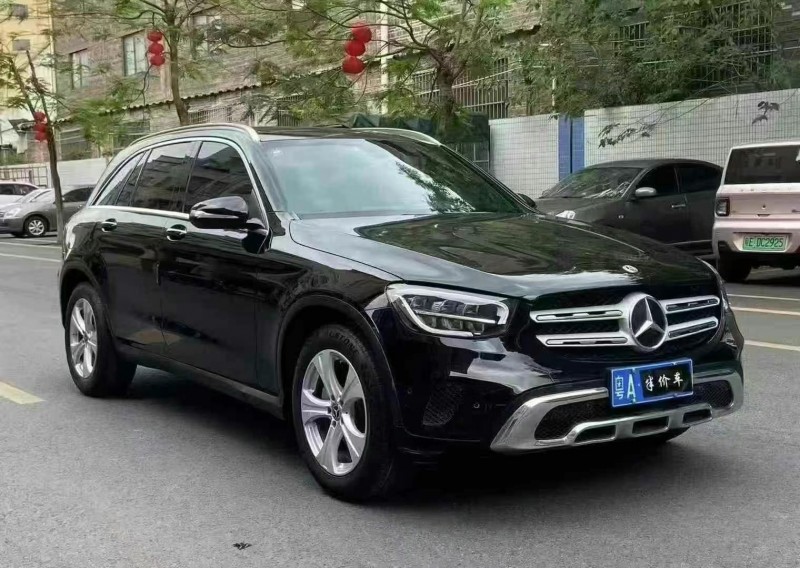 广州19年奔驰GLC3
