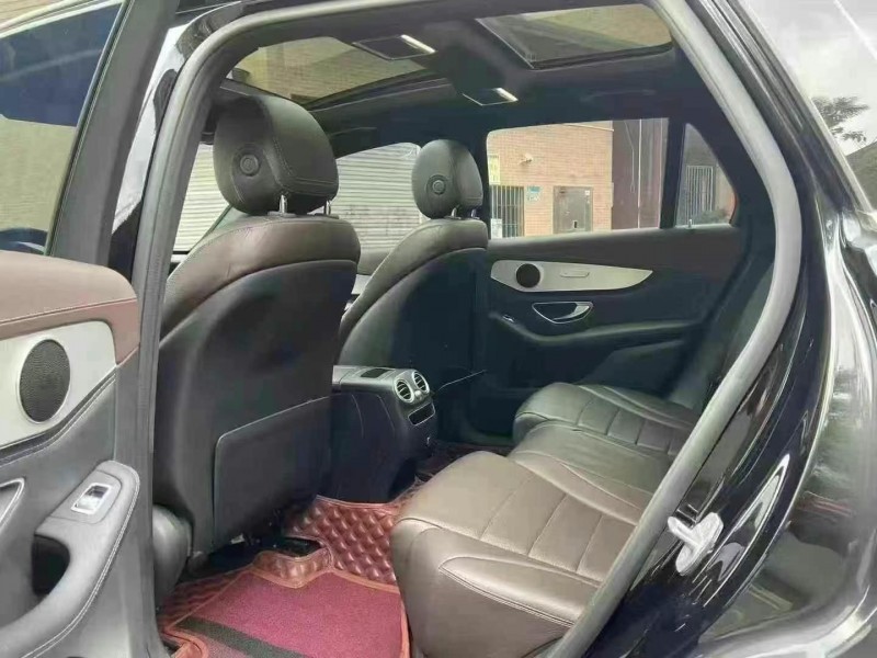 广州19年奔驰GLC6