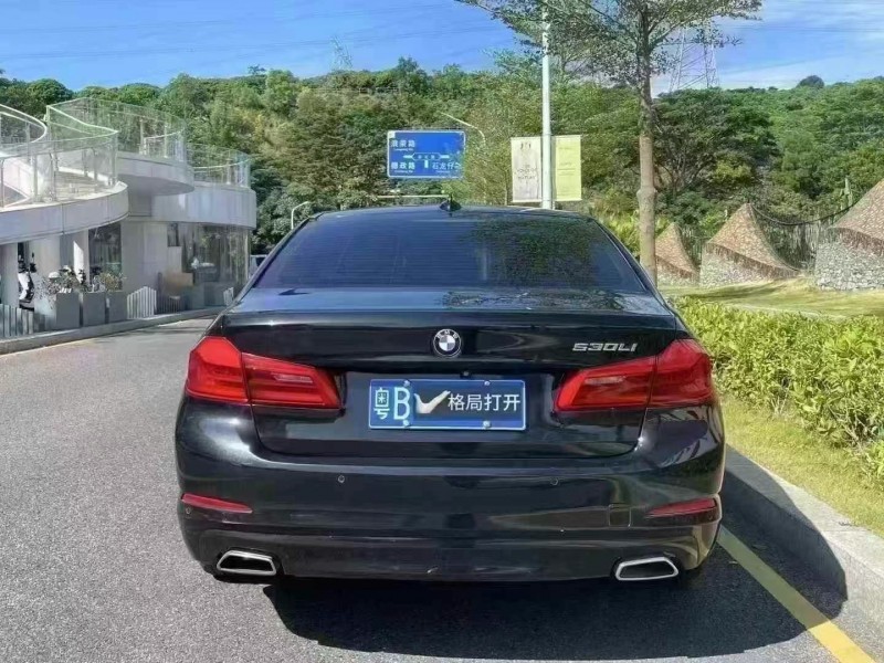 深圳18年寶馬5系8