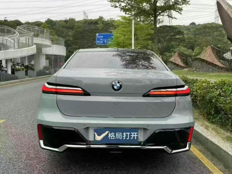 深圳24年寶馬7系9