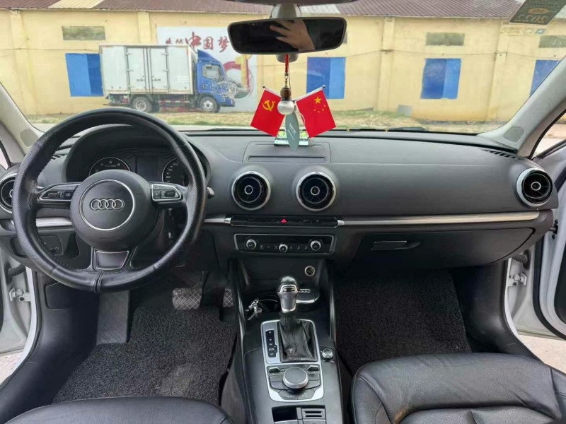 徐州16年奥迪A38