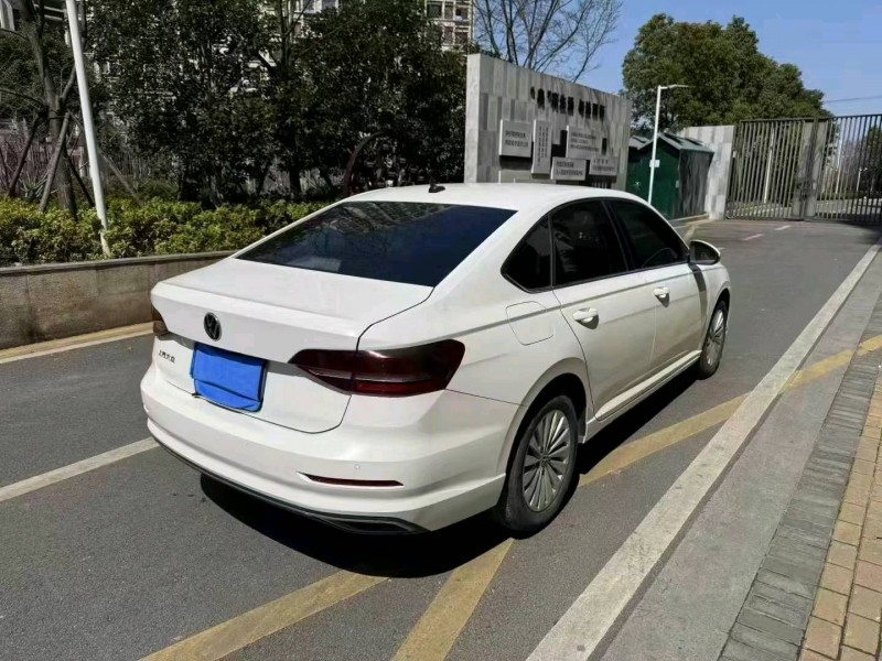 蘇州21年大眾朗逸8